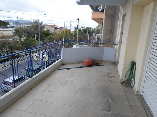(For Sale) Residential Apartment || Piraias/Perama - 95Sq.m, 86.000€ 