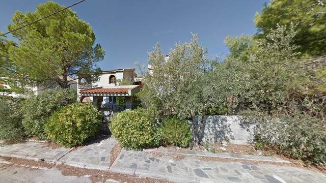 (For Sale) Residential Detached house || East Attica/Thrakomakedones - 490Sq.m, 4Bedrooms, 370.000€ 