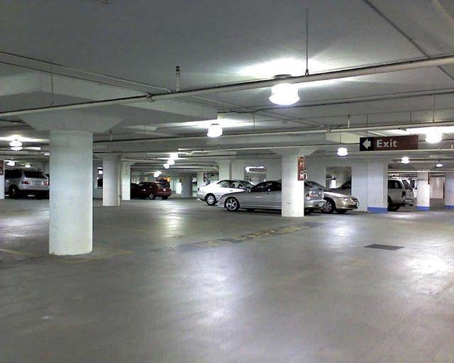 (For Sale) Other Properties Closed Parking  || Athens Center/Athens - 3.569Sq.m, 1.250.000€ 