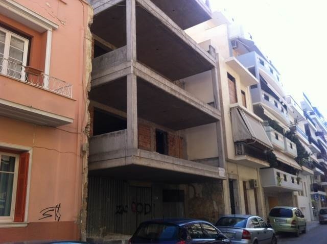 (For Sale) Commercial Floor Office || Piraias/Piraeus - 630Sq.m, 450.000€ 