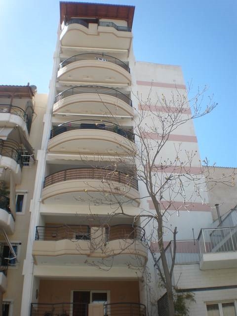 (For Sale) Residential Apartment || Piraias/Keratsini - 110Sq.m, 3Bedrooms, 126.000€ 