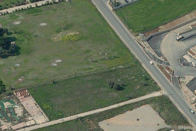 (For Sale) Land Industrial Plot || Voiotia/Oinofyta - 29.182 Sq.m, 900.000€ 